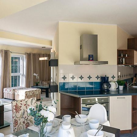 Vacationclub - Rezydencja Bursztyn Apartament 31 Swinoujscie Luaran gambar
